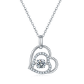 S925 Argent Sterling 0.5ct D Couleur VVS1 Moissanite Collier de coeur enroulé 45cm Platine
