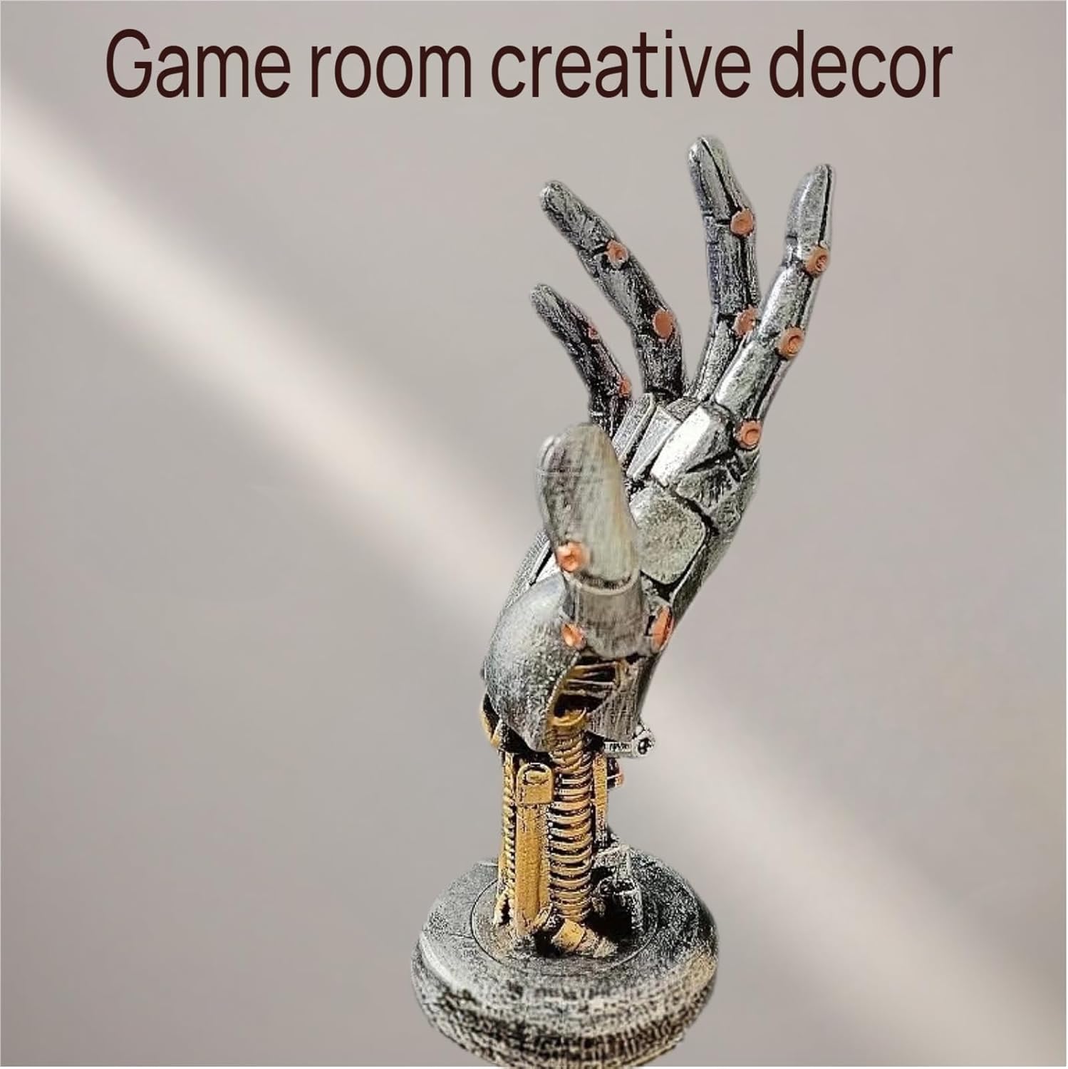 Staue de main mécanique créative