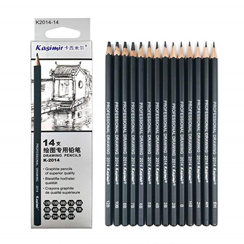 Ensemble de 14 croquis au crayon