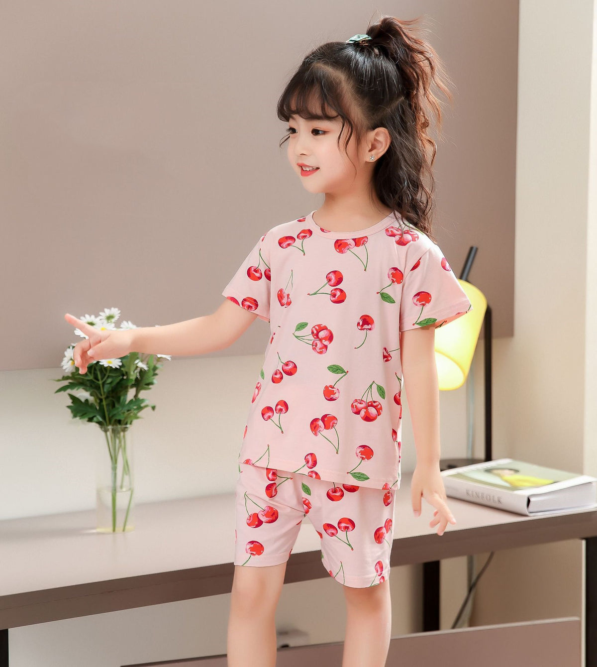Version coréenne des vêtements et pyjamas pour enfants