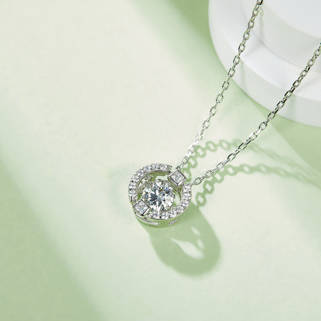 S925 Argent Sterling 0.5ct D Couleur VVS1 Moissanite Collier Halo 45cm plaqué Platine Pave