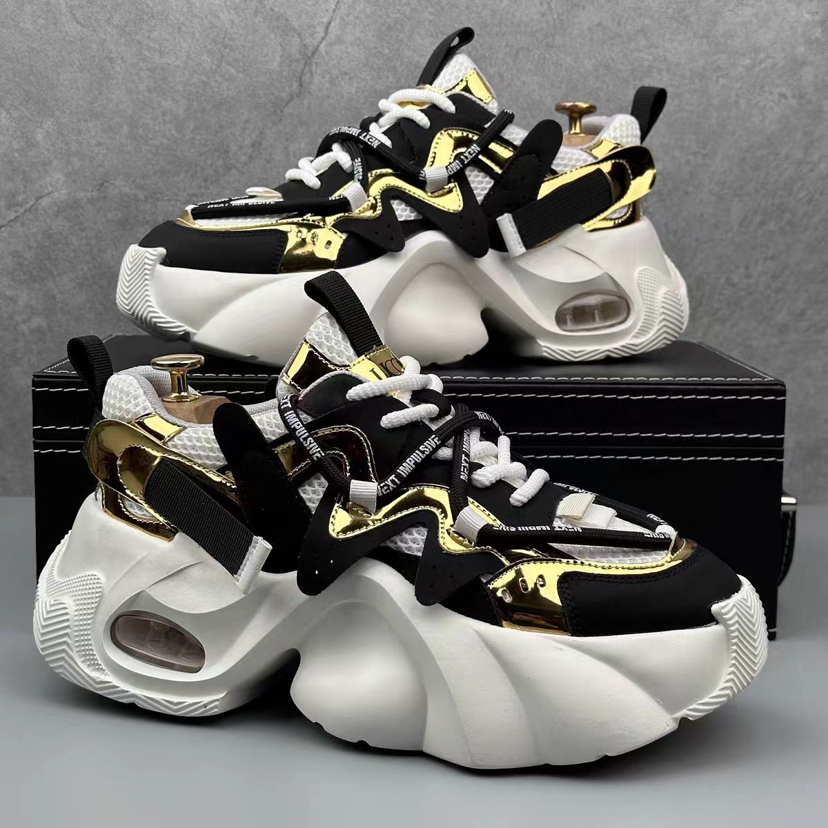 Hommes Chaussures Casual avec Mesh Respirant et une Plateforme Sole Pour la Hauteur Ajoutée