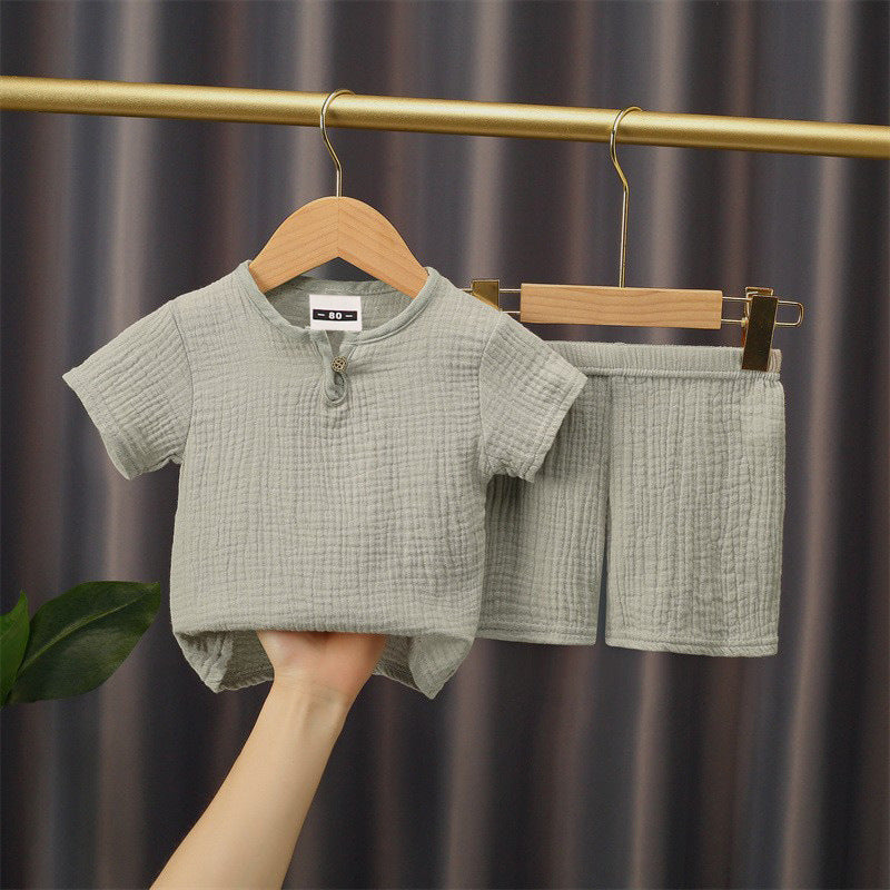 Short-sleeved cotton-linen T-shirt and shorts