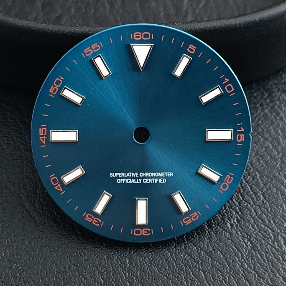 Cadran lumineux style foudre avec un mouvement mécanique