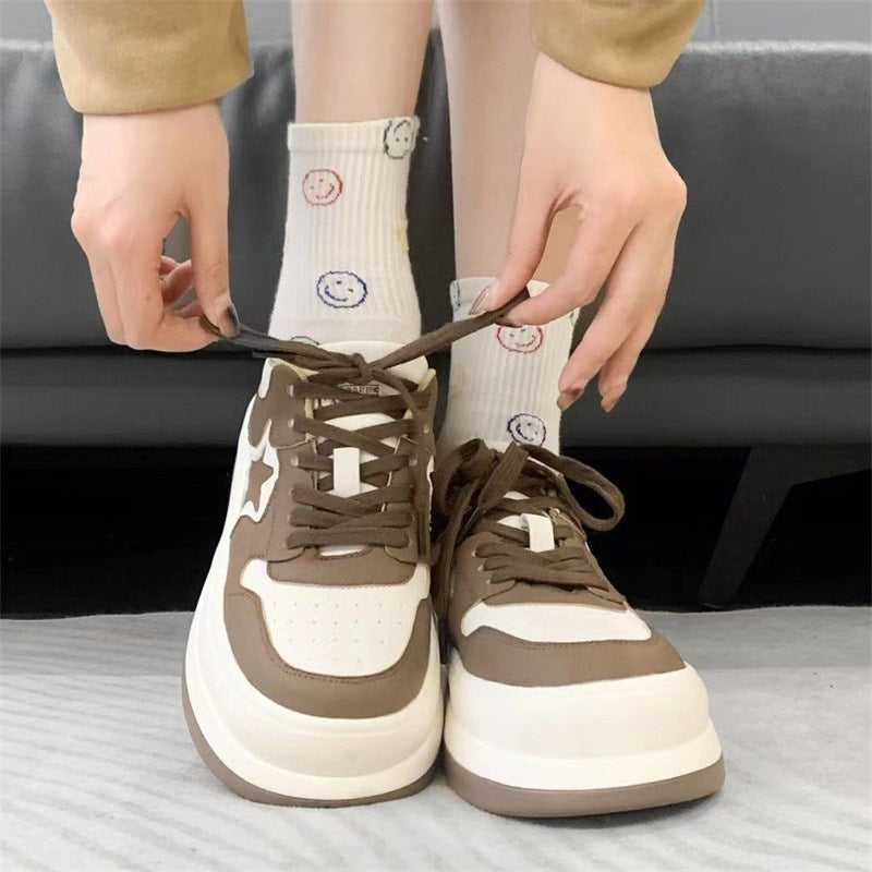 Fashionable et polyvalente Sneakers d'ajustement de la tête ronde Star