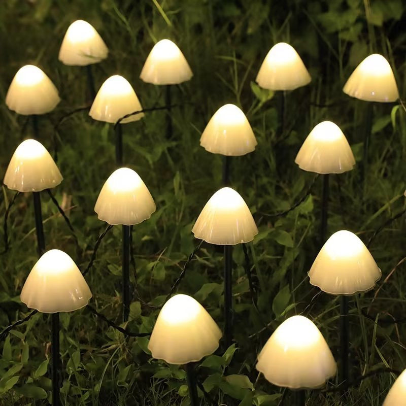 Lumières de chemin de champignons à LED à énergie solaire