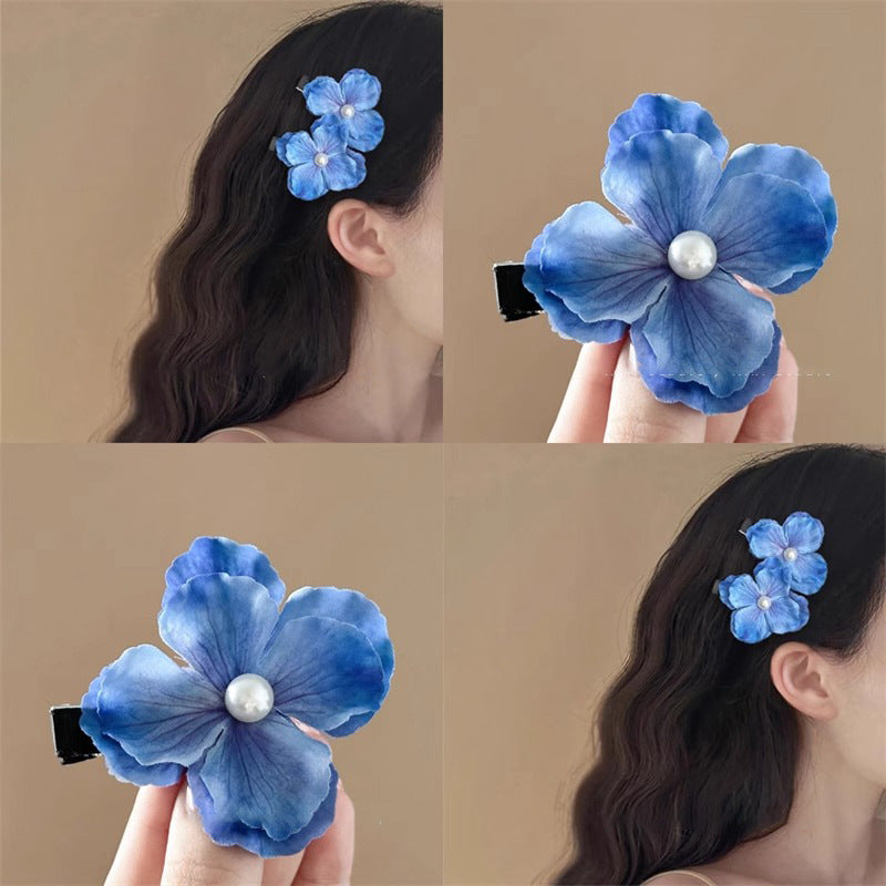 Delicate soft-style side clip