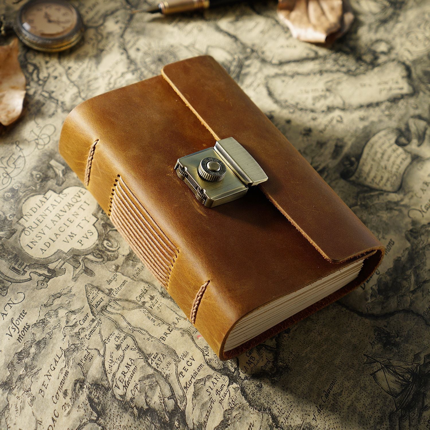 Vieille revue Journal Cowhide Notebook