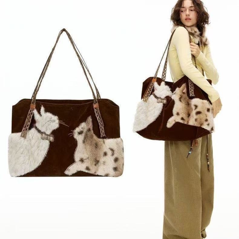 Sac à bandoulière de luxe brodé en fourrure à grande capacité pour femmes