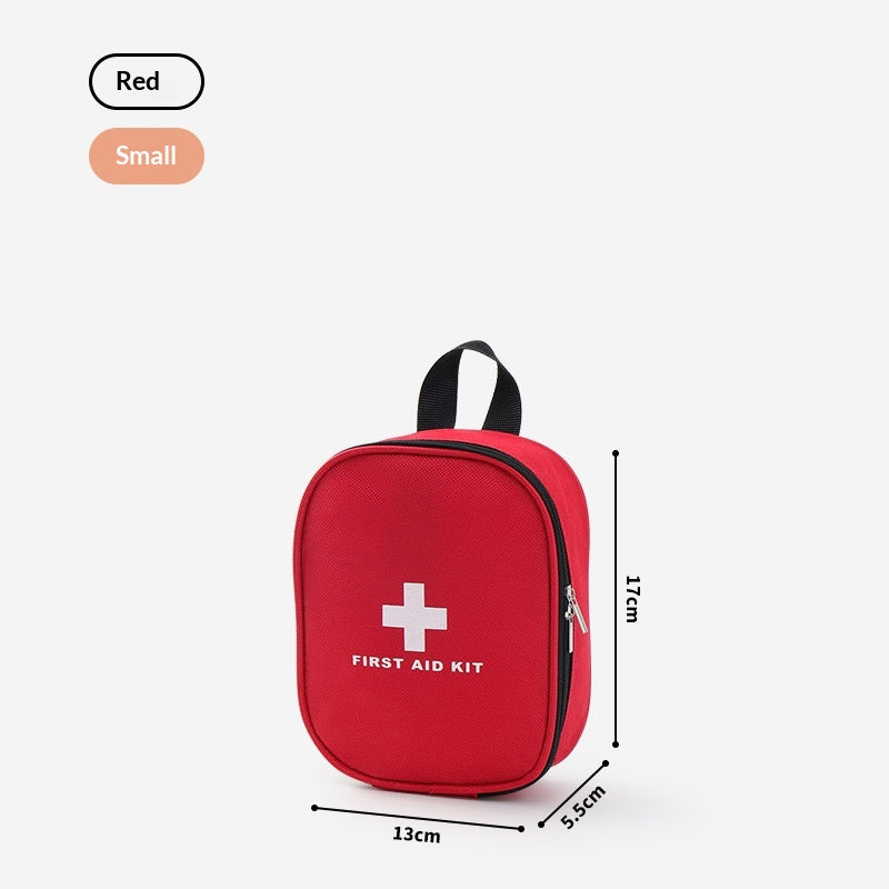Sac de rangement en médecine portable à l'extérieur du ménage