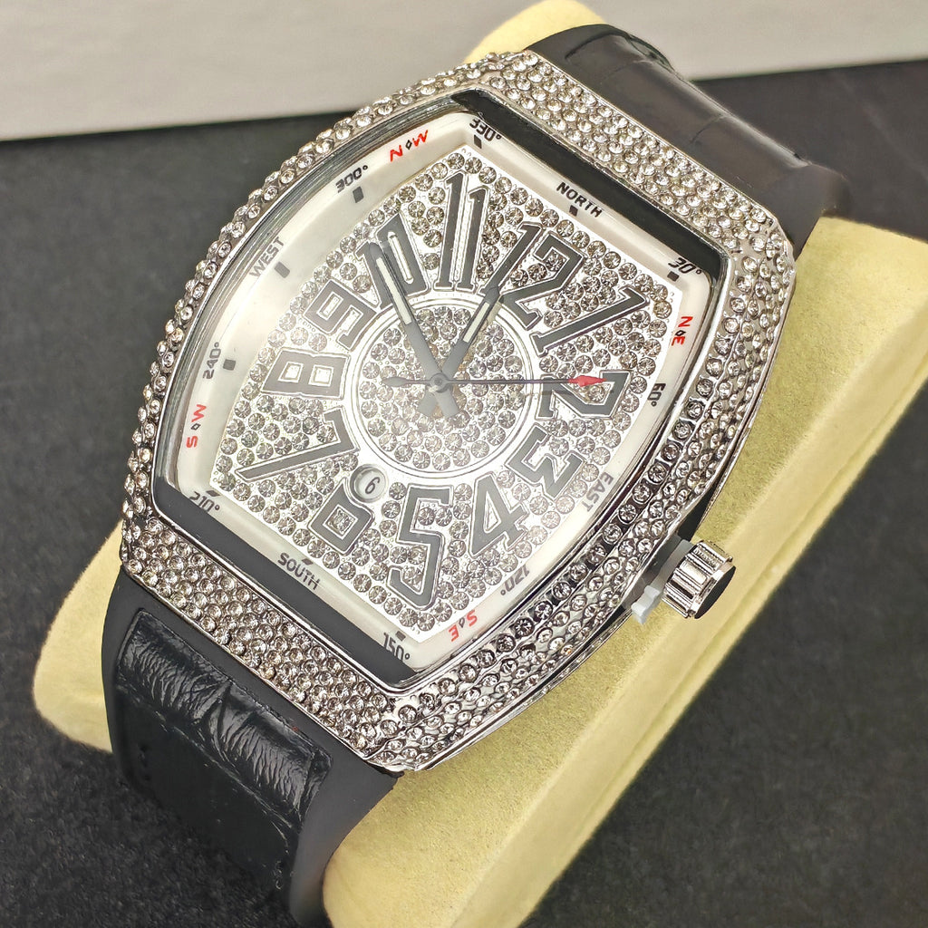 En forme de barrique Minimalist Wristwatch Bracelet en cuir Diamond Accents Quartz Montre