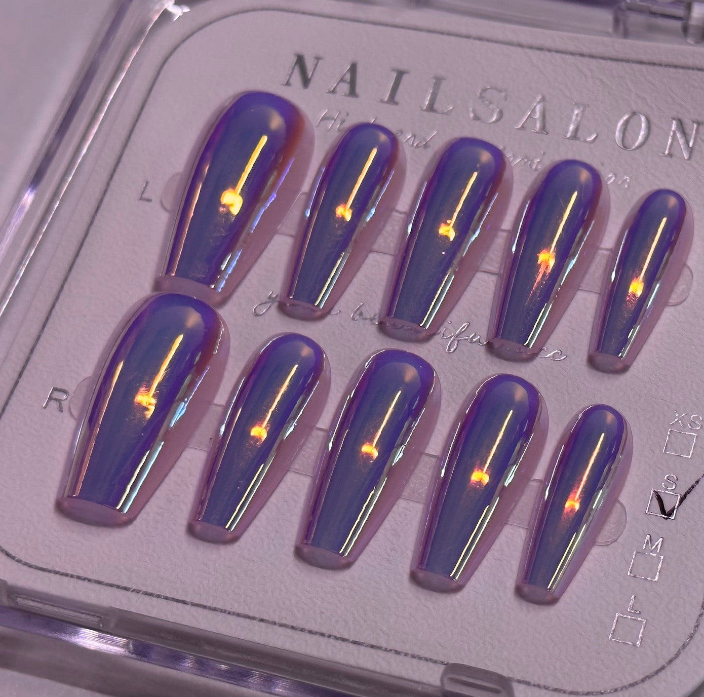 Les ongles de presse J019