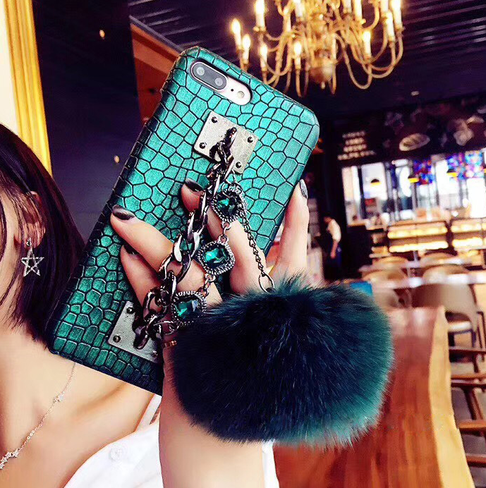Compatible avec compatible avec le boîtier de téléphone mobile Fox Fur Ball Studded Anti-fall Protectio