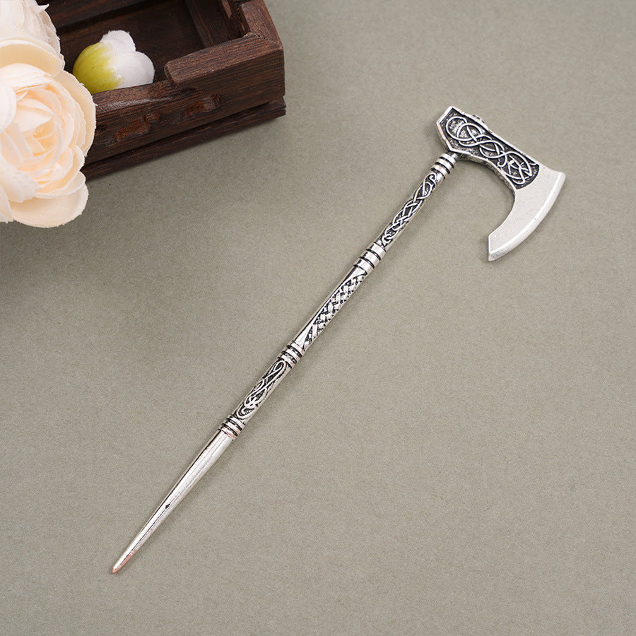 Tomahawk-shaped hairpin