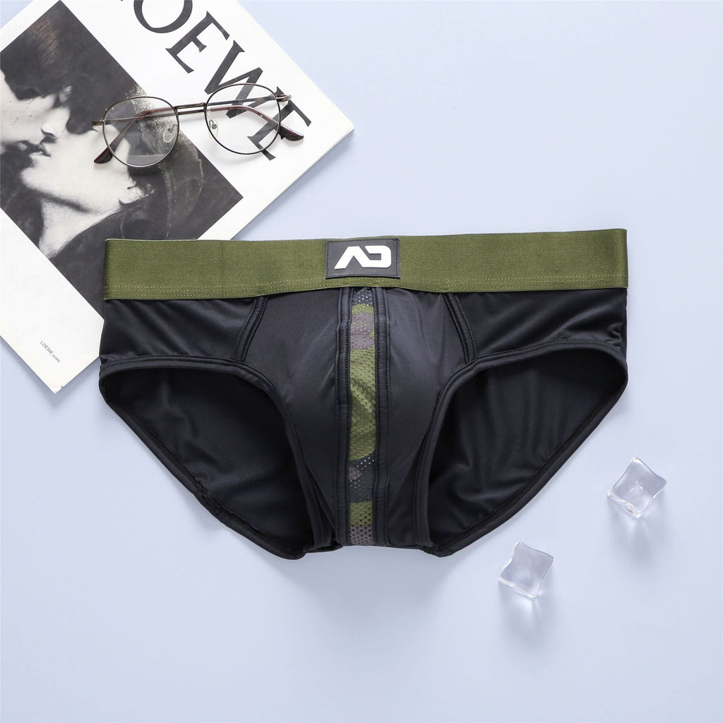 Lait pour hommes Soie Basse Taille Élastique Sac en trois dimensions Slip confortable