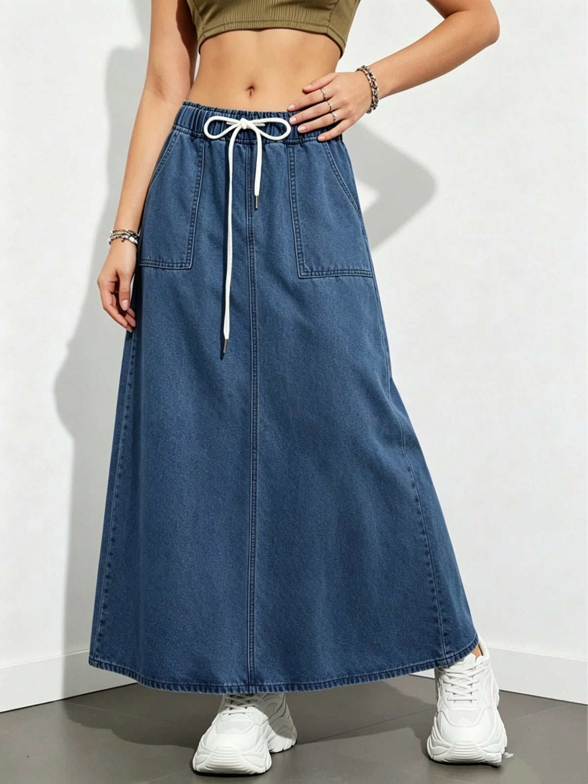 Jupe en Denim à coupe molle pour femmes avec une large taille d'ourlet et élastique