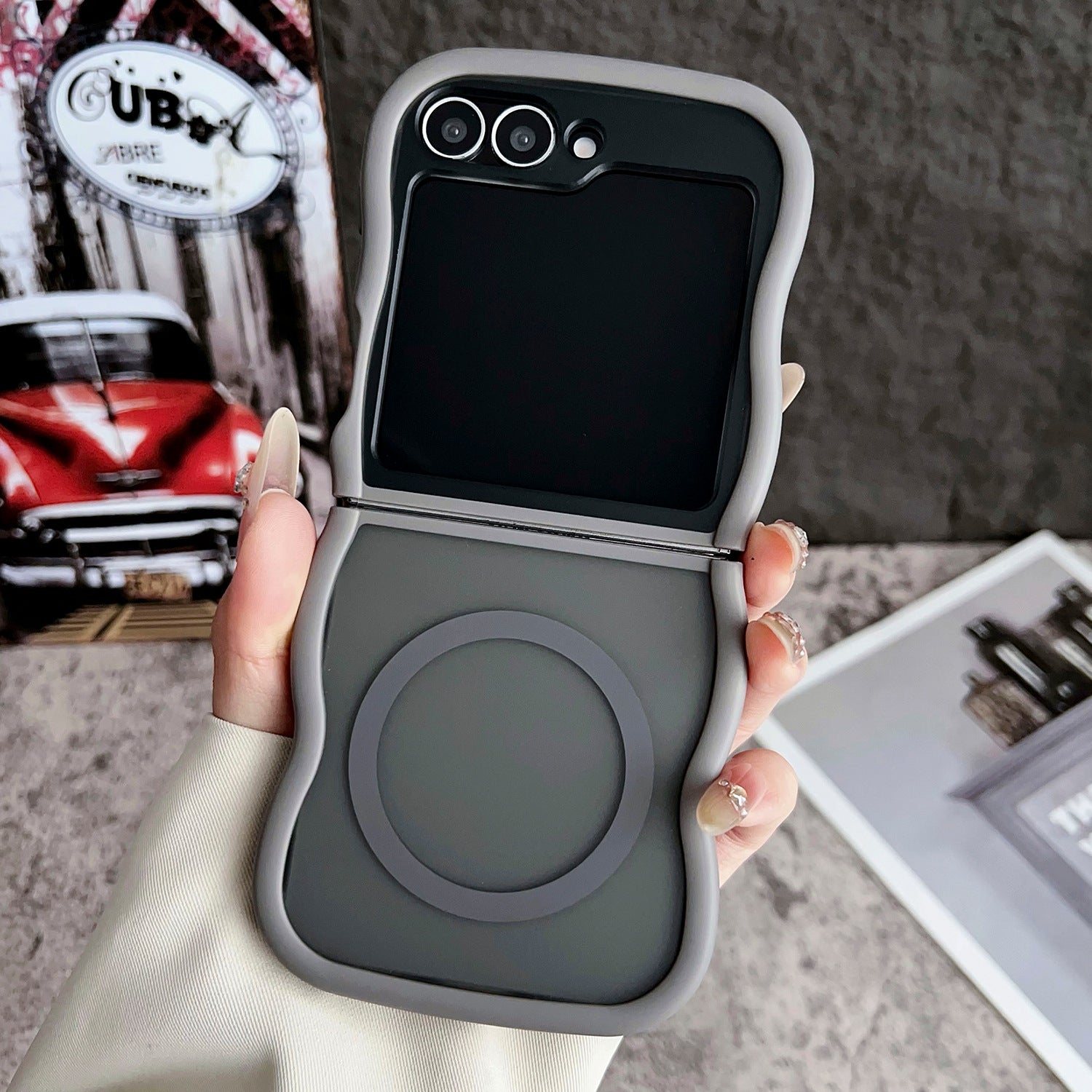Boîtier de téléphone magnétique Écran pliable Couleur transparente Couverture de protection tout compris