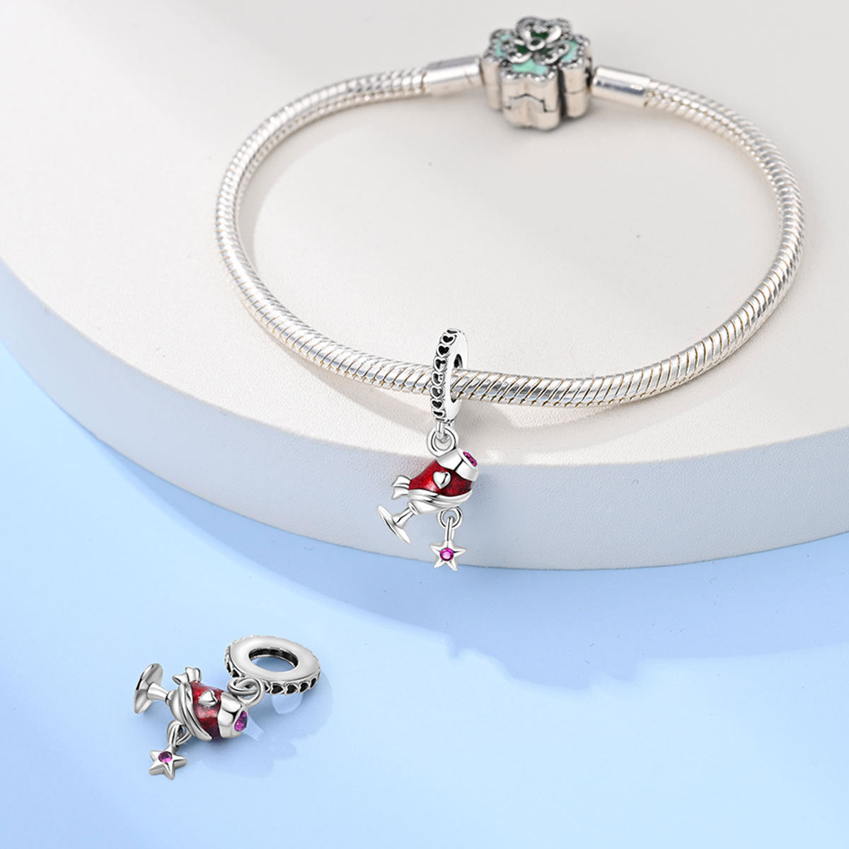 Bracelet pendentif en verre de bière et en verre de vin à thème festif