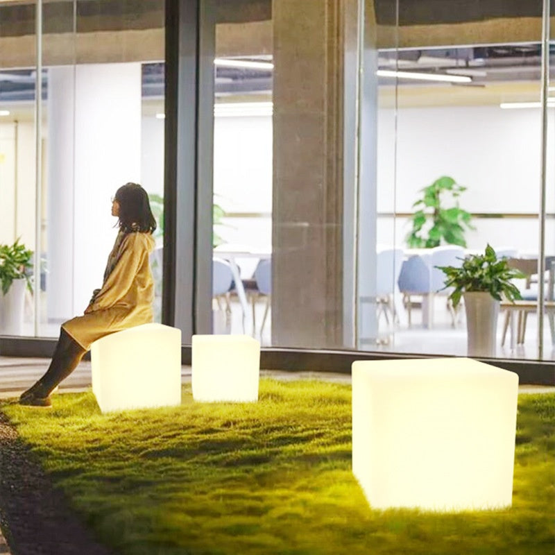 Tabouret Led Square Cube léger étanche