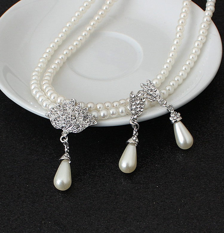 Le costume et pendentif bijoux alliage collier mariée accessoires de mariage