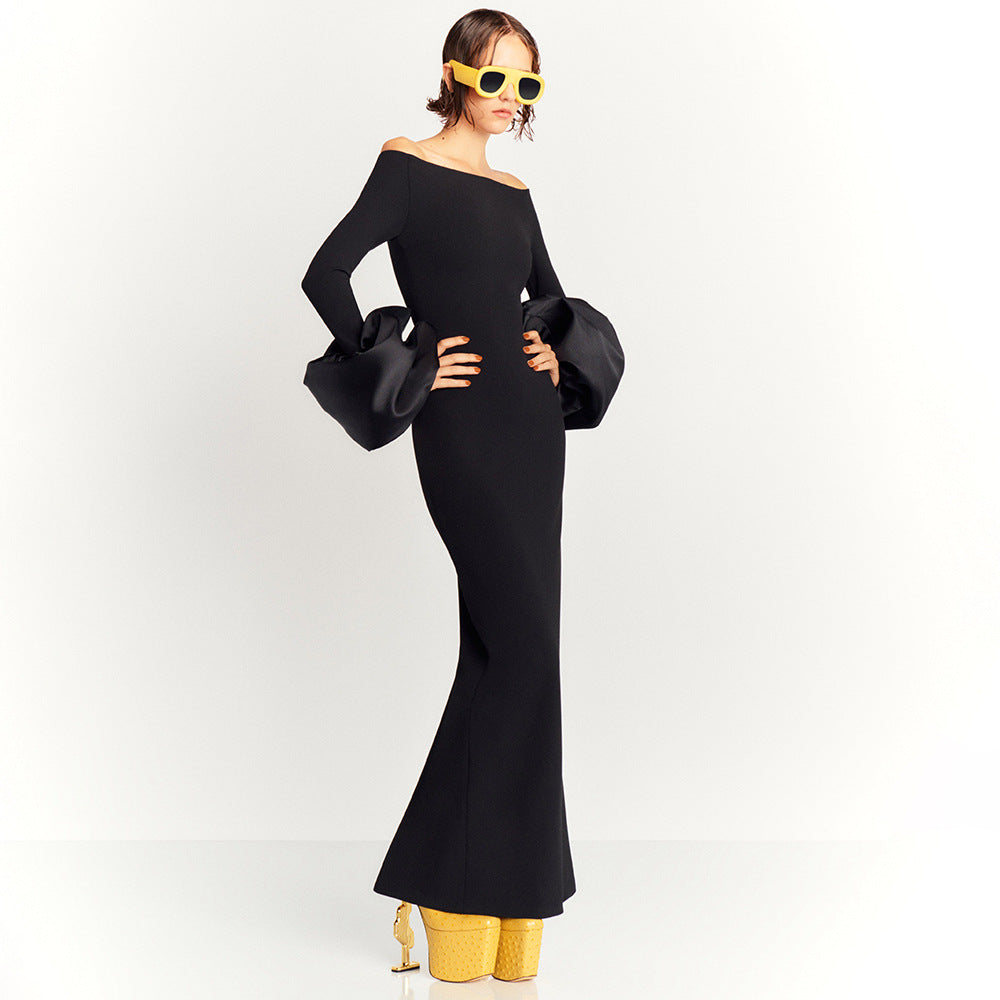 Dress Long-sleeved dress, red and black