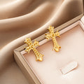 Boucles d'oreilles Cross Women's Ins Niche Simple Elegant Elegant Mode Light Luxury Design All-ma