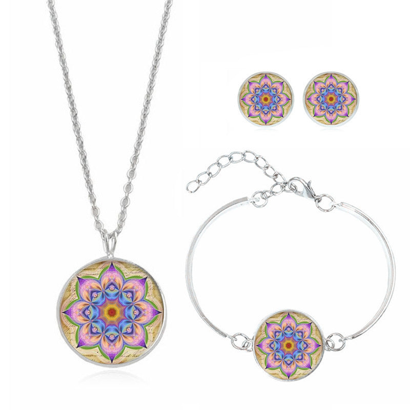 Mandala Fleur Temps Collier de pierre gemme