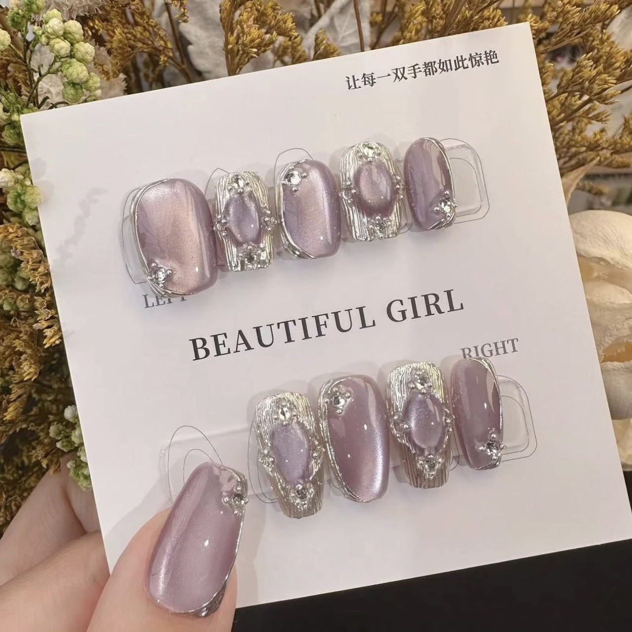 Purple Buccellati Nails à porter à la main