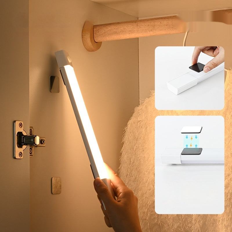 Bande magnétique autocollante sans fil lumière pour armoires rechargeable bande de lumière