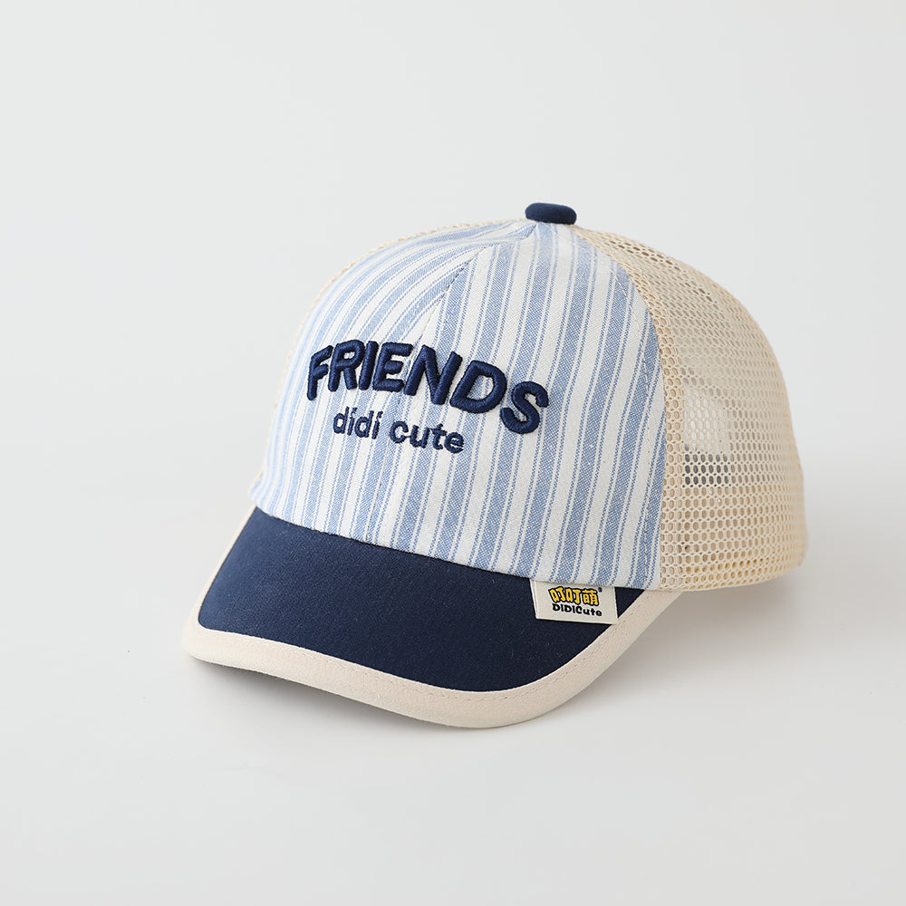 Chapeau d'été avec brim réglable velcro