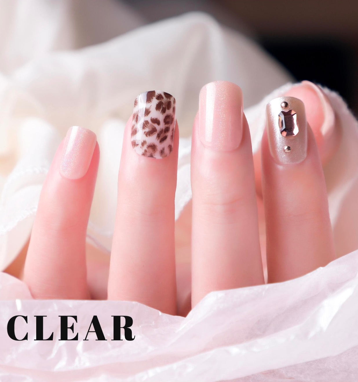 Appuyez sur les ongles GD329