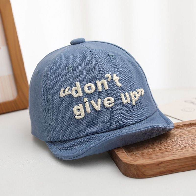 Broderie simple en couleur unie Lettre tridimensionnelle Soft Brimmed Baseball Cap pour enfant