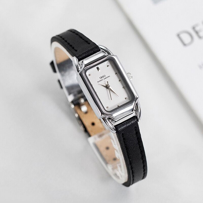 Montre de ceinture simple Retro Square pour femmes
