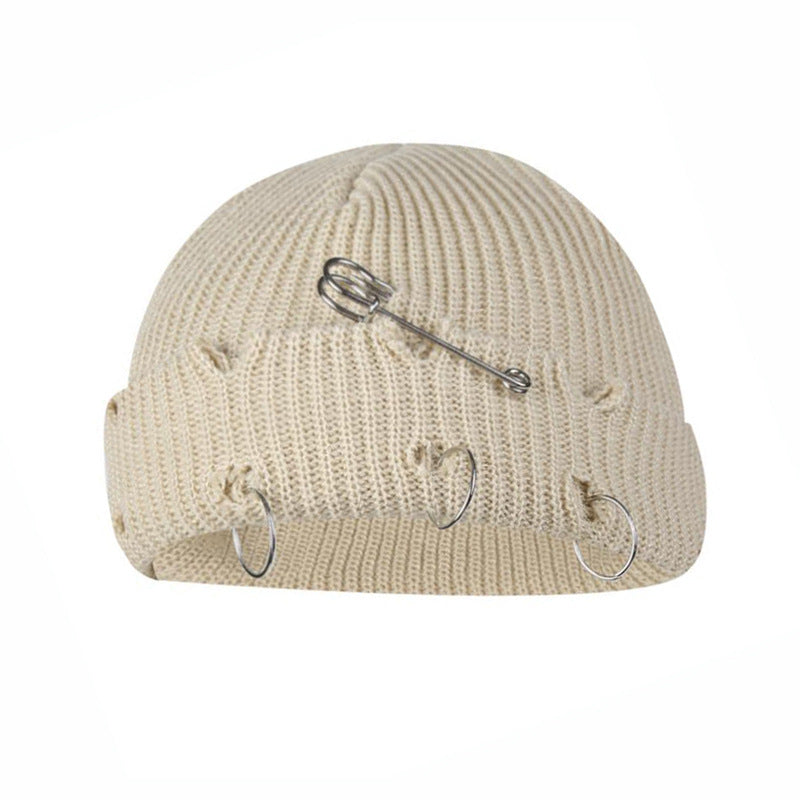 Bonnet en tricot à épingles en fer