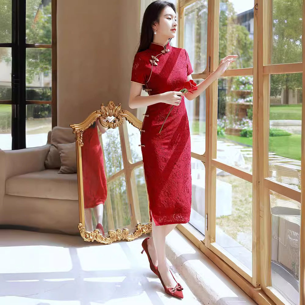 Élégant, haut de gamme longue fiançailles et robe de mariée pour les femmes