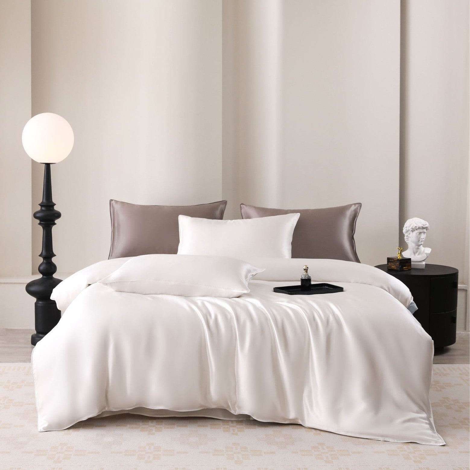Soie 22-momme Set de quatre pièces en soie léger luxe