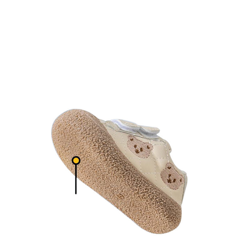 Chaussures pour bébé d'automne avec des semelles douces