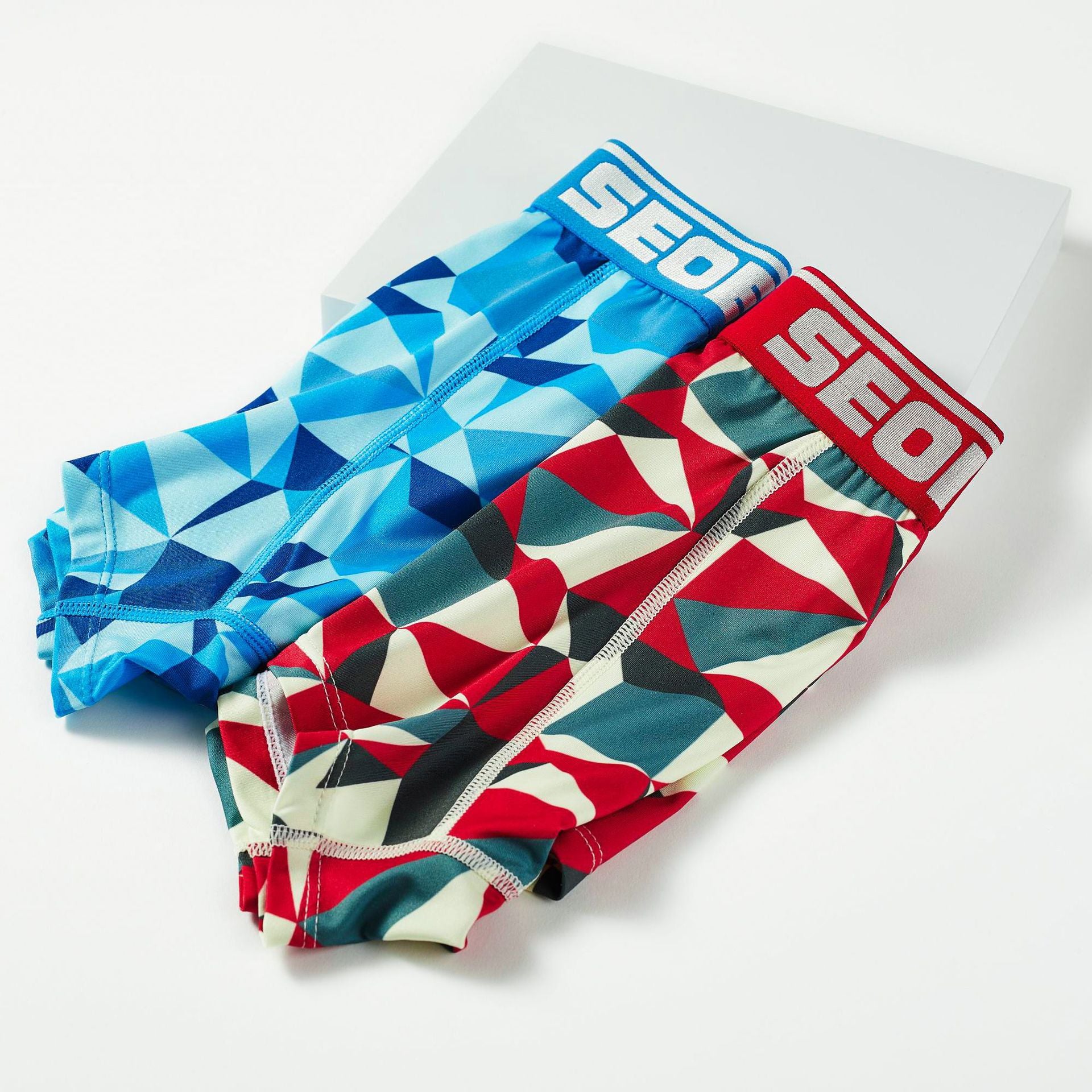 Modèle de géométrie de mode U Convex Boxers
