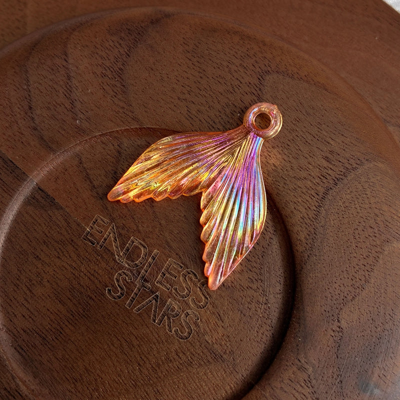 Perles de queue enduites d'acrylique