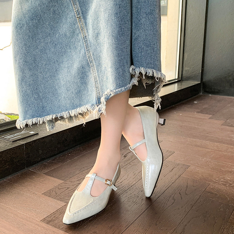 Women's Vintage French Riveted Leather Kitten Heel Pumps