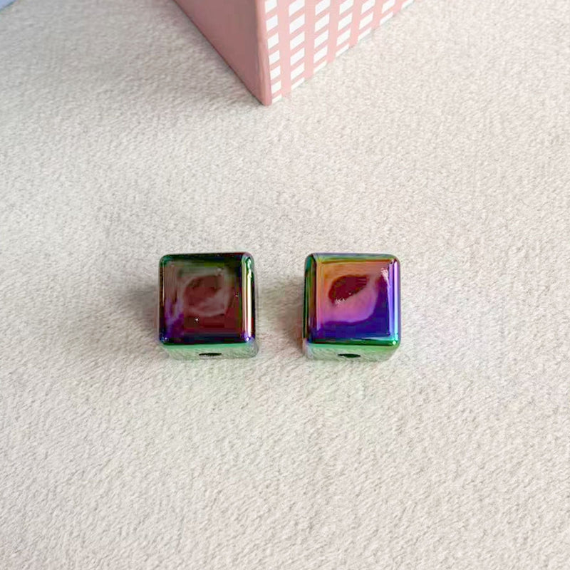 Perles en Cube acrylique plaqué UV