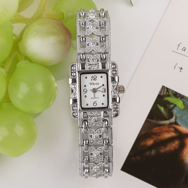 Factory-direct Vente Fashionable montre femme haut de gamme