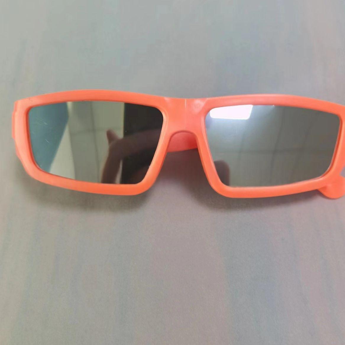 Verres d'observation d'éclipse solaire en plastique