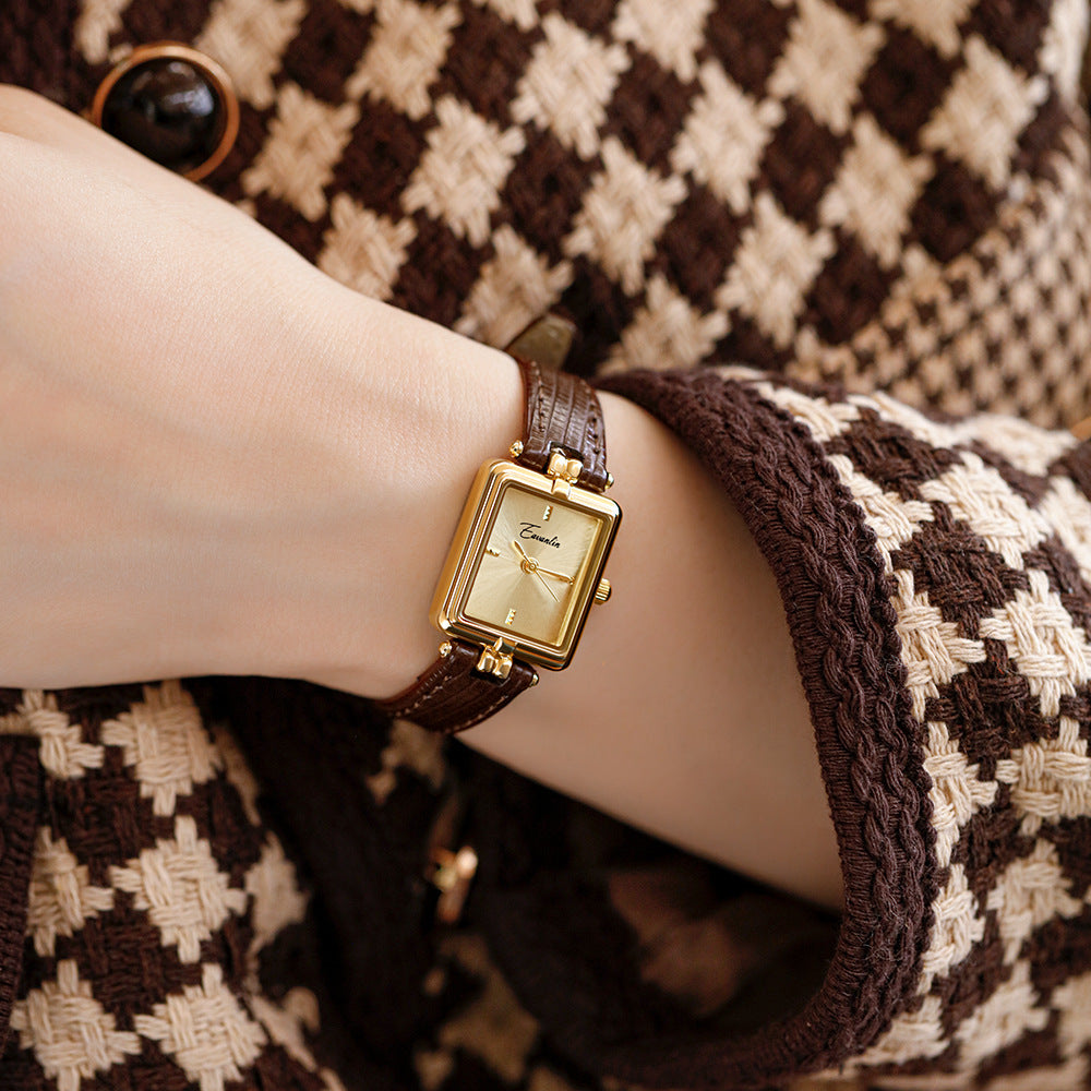 Rétro Femmes Special Interest Light Luxury Small Square Watch
