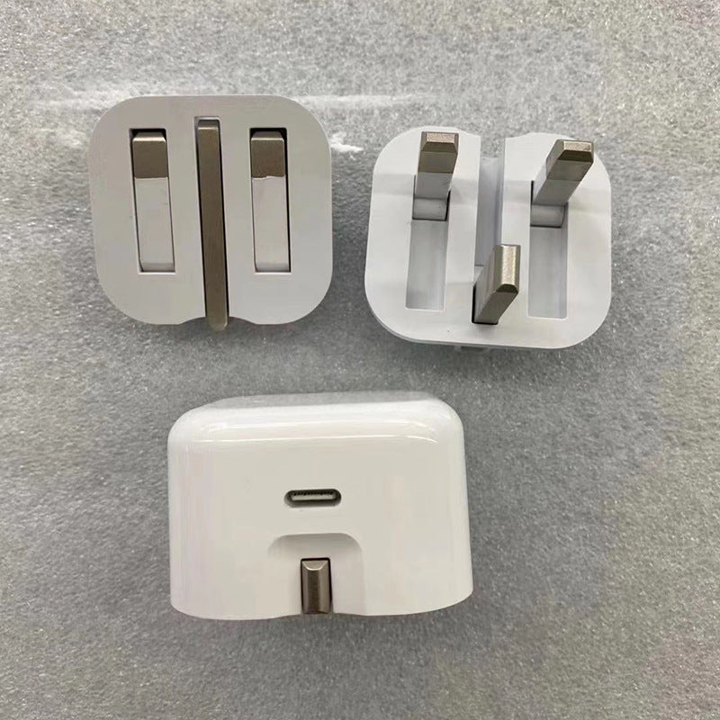 Chargeur Commerce extérieur Pieds de pliage Fast Charge Fiche de charge Protocole entièrement compatible Fas