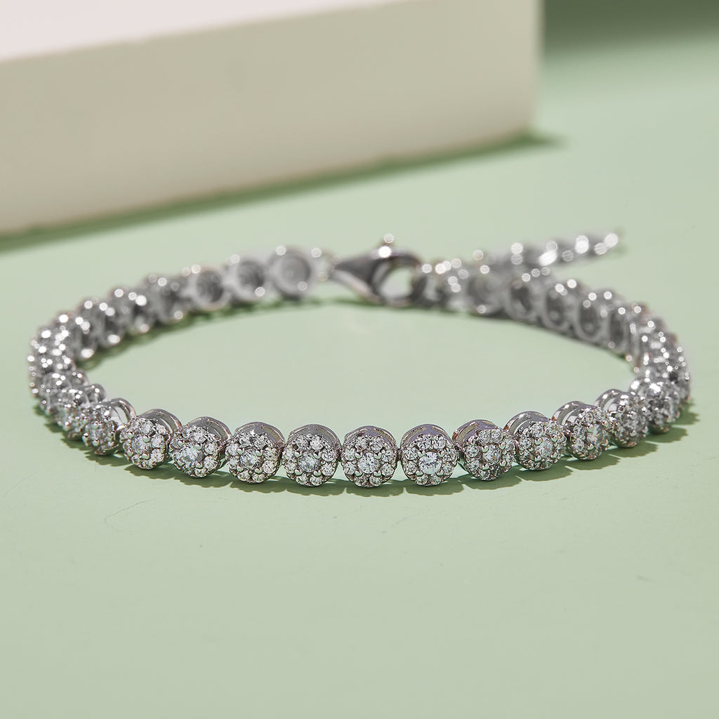 S925 Argent Sterling 2mm Bracelet de tennis en grappe de Moissanite 18cm 288pcs D Couleur VVS1 Plati