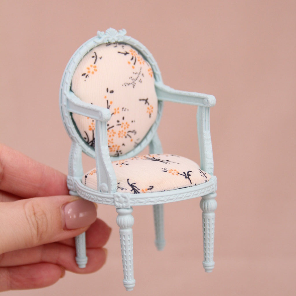 Canapé miniature vintage et chaise pour modèles de meubles Dollhouse