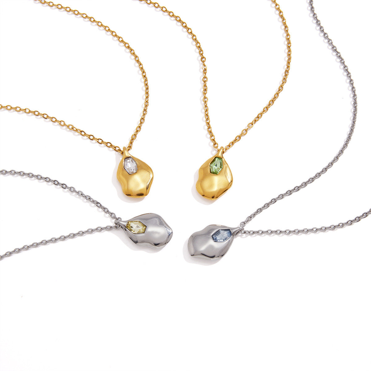 Collier en acier de titane Zircon coloré avec une sensation de luxe légère