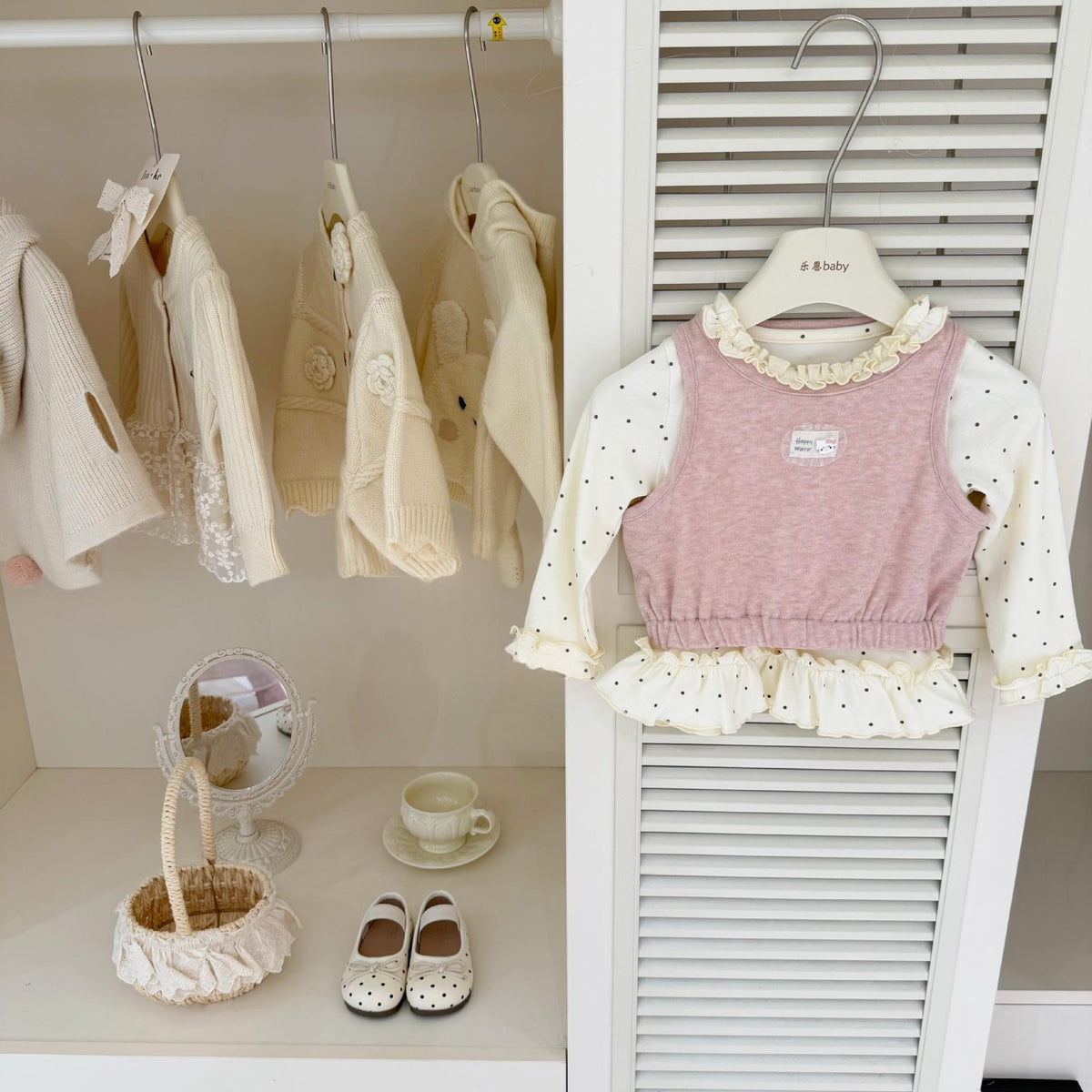 Bébé Filles Ruffled Basting Shirt Vest et Bow-Knot Pantalons Ensemble de trois pièces