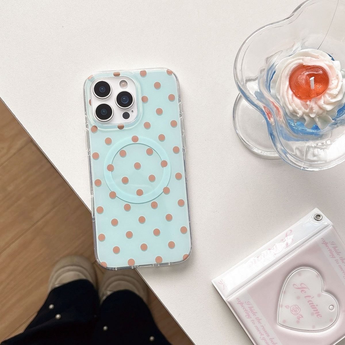 Cas de téléphone Polka Dot Support magnétique